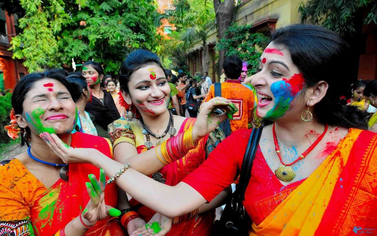 Holi en Shantiniketan