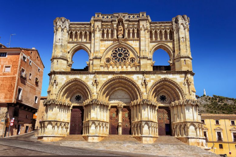 Catedral de Sta. María y San Julián