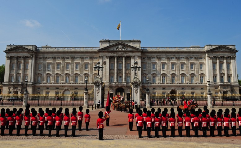 Buckingham Palace y el cambio de la guardia real, Londres, Gran Bretaña