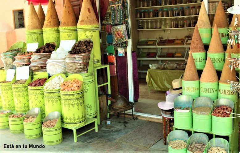 Especias en un mercado de Marrakech