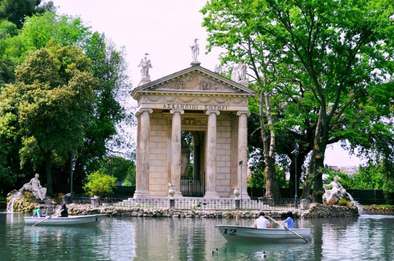 Paseo en barca en Roma