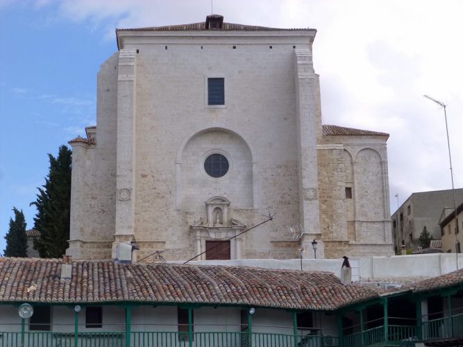 Iglesia con cuadro de Goya en Chinchón Iglesia con cuadro de Goya en Chinchón