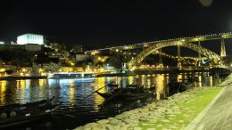 Puente sobre el río Duero