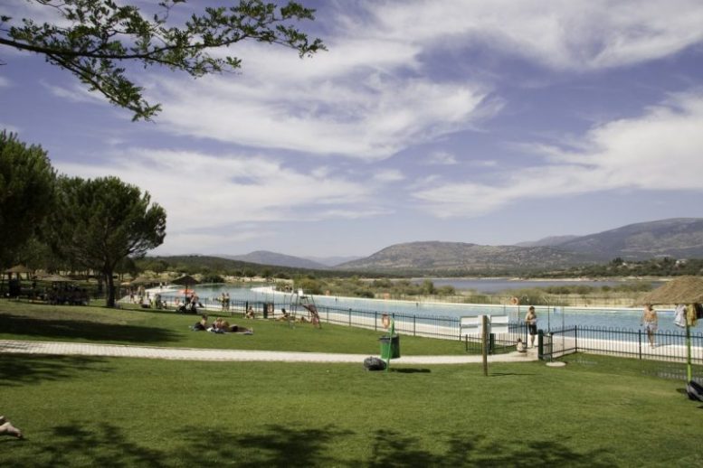 Zona de baño cerca de Buitrago de Lozoya