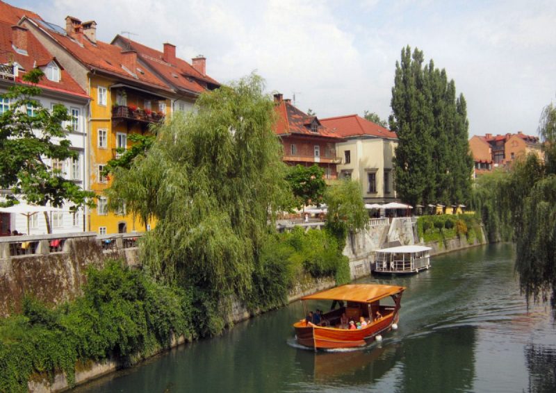 Paseos en barco por el rio Ljubljanica