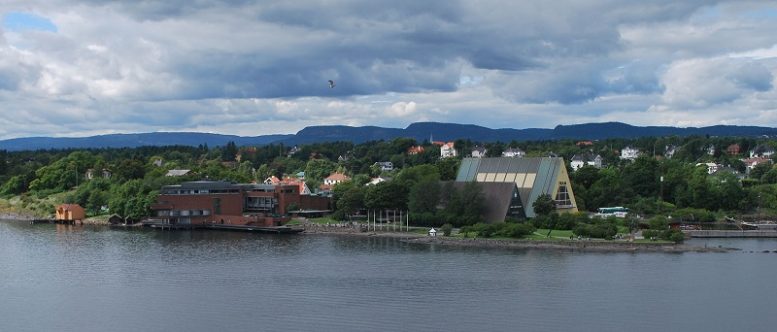 Vistas de la península Bygdoy con el Museo Marítimo al lado del Museo Fram