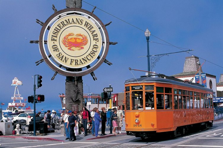 Tranvia llegando a Fisherman Wharf, San Francisco