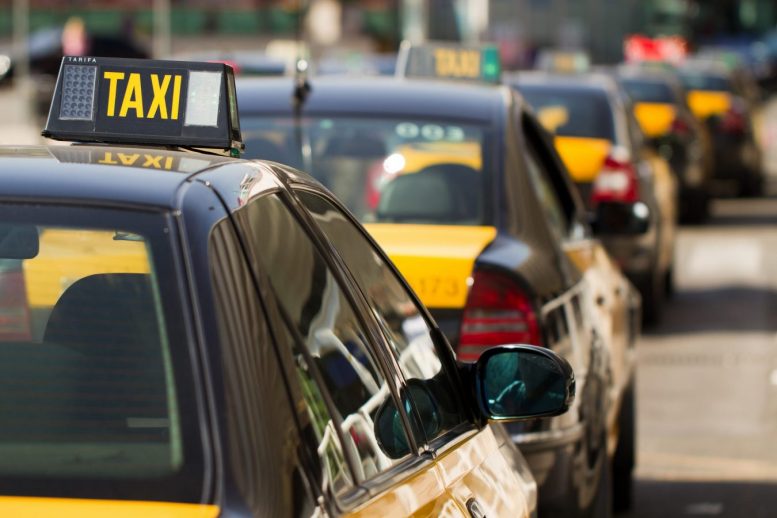 Taxi del aeropuerto al centro de Barcelona