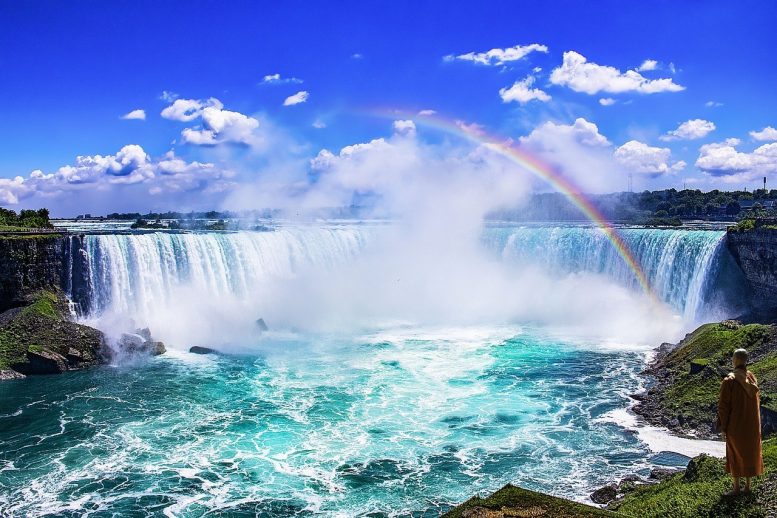 Arcoiris sobre las cataratas del Niágara