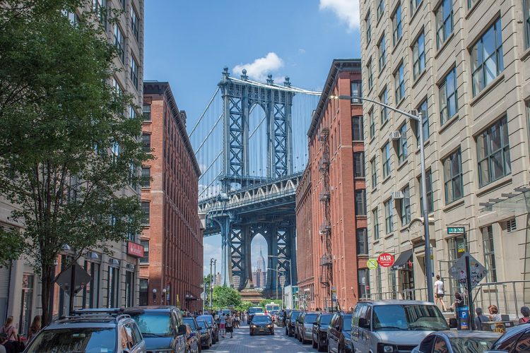 Barrio Dumbo con vistas al Brooklyn Bridge