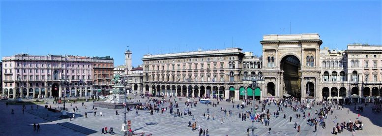 Piazza del Duomo: Vista panorámica de la Plaza