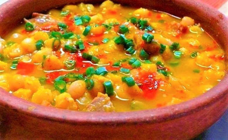 LOCRO