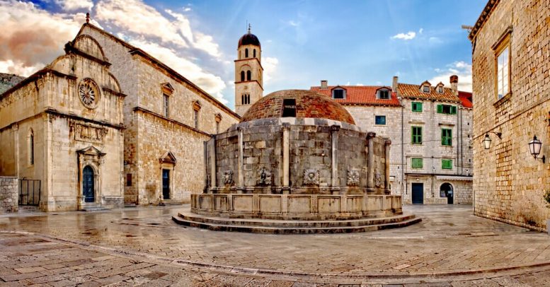 Fuente de San Onofrio