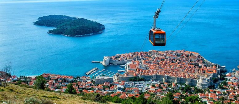 Teleférico con vistas al Adriático