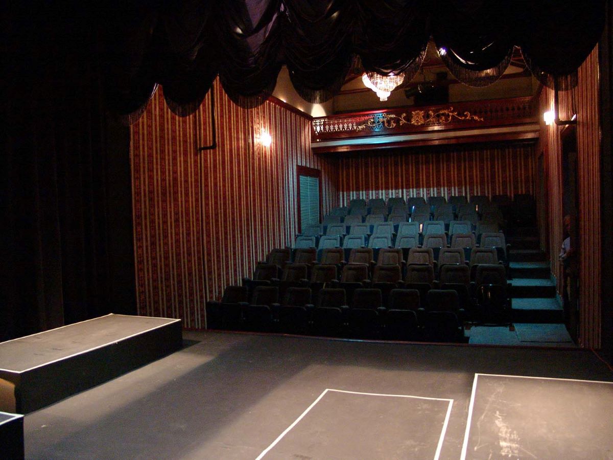 Pequeño Teatro Pequeño Teatro
