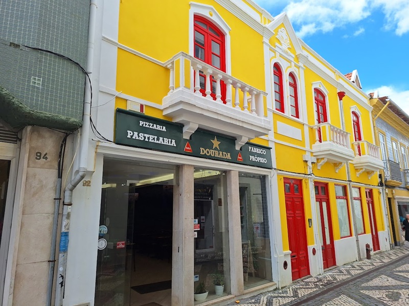 Edificios coloridos en Aveiro