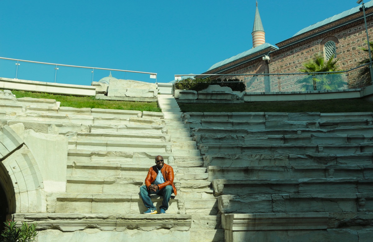 En las gradas del Estadio Romano de Plovdiv