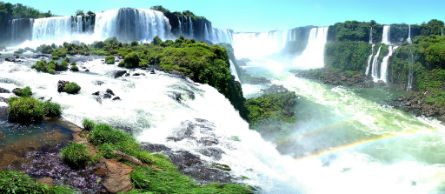 Saltos de las cataratas de Iguazú