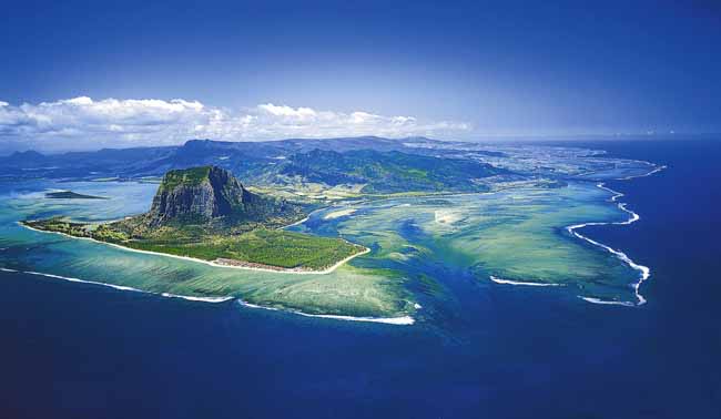 Imágen aérea de Isla Mauricio (África)