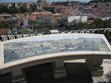 Vistas desde el mirador de San Pedro Alcántara, Lisboa
