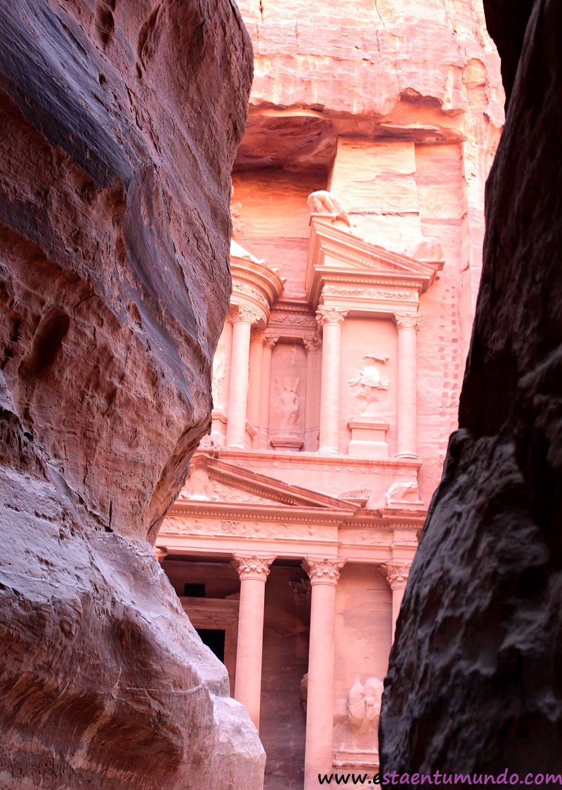 Petra y el Siq en Jordania