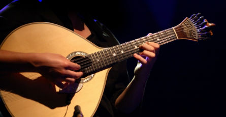 Guitarrista de Fado, típico de Portugal