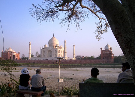 Taj Mahal desde Mehtab Bagh, Agra